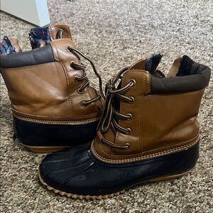 Women’s blue and brown Duck Boots